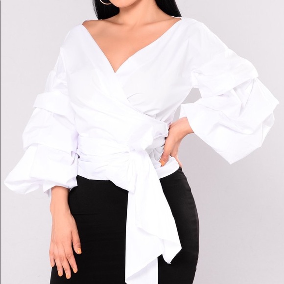Fashion Nova Puff Sleeve Surplice Top - Picture 1 of 7